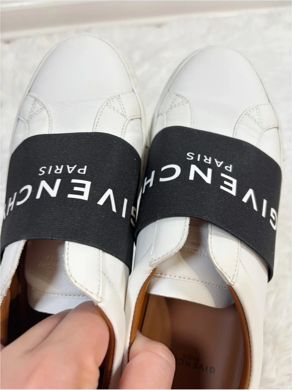 Givenchy‎ White Leather Slip-Ons sneakers with Black Logo Strap size 38 1/2